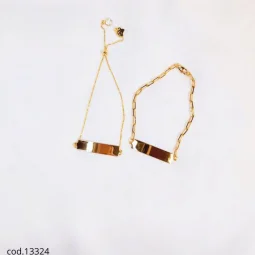 Pulseira plaquinha lisa com diferentes tipos de corrente  - banhada a Prata.
