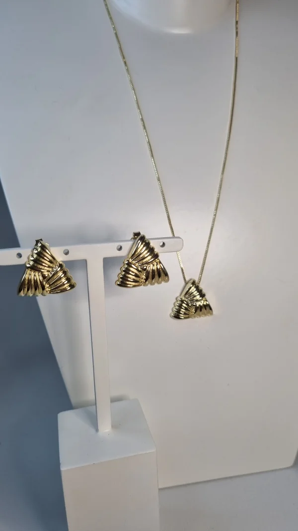 Bracelete triangulo - Coleção Elemental -Banhado a Prata