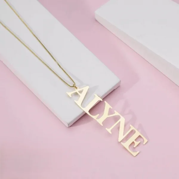 Colar com Nome - Elegance - Banhado a Ouro