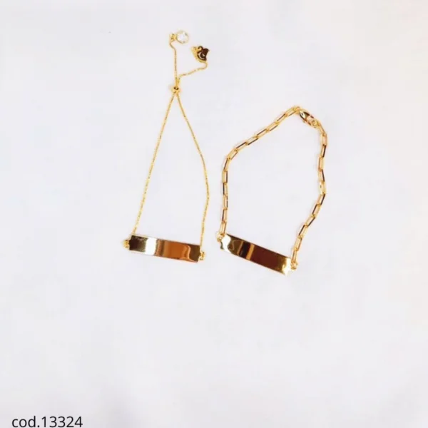Pulseira plaquinha lisa com diferentes tipos de corrente  - banhada a Prata.