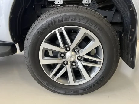 TOYOTA Hilux Caminhonete 2.7 16V 4P SRV FLEX 4X4  CABINE DUPLA AUTOMTICO, Foto 5