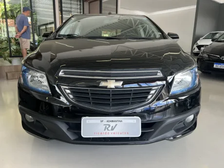 CHEVROLET Onix Hatch 1.4 4P FLEX LT, Foto 2