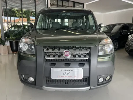 FIAT Doblo 1.8 4P ADVENTURE, Foto 2
