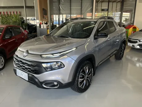 FIAT Toro 2.0 16V 4P 4WD ULTRA TURBO DIESEL AUTOMTICO, Foto 1