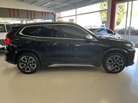 BMW X1 2.0 16V 4P S DRIVE 20I X-LINE AUTOMTICO, Foto 3