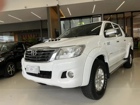 TOYOTA Hilux Caminhonete 3.0 4P 4X4 DIESEL CABINE DUPLA, Foto 1