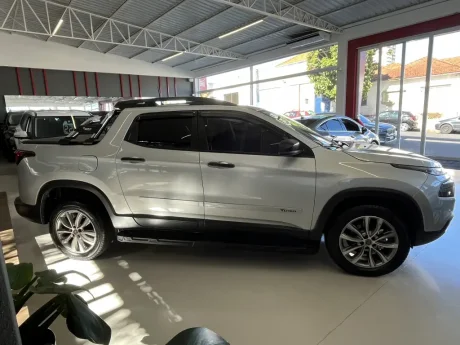 FIAT Toro 1.8 16V 4P FLEX FREEDOM AUTOMTICO, Foto 3