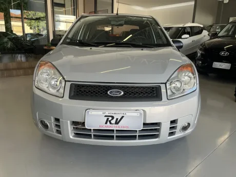 FORD Fiesta Sedan 1.6 4P FLEX, Foto 2