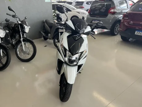 HONDA Elite 125, Foto 2