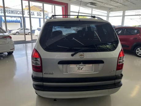 CHEVROLET Zafira 2.0 4P FLEX EXPRESSION 7 LUGARES AUTOMTICO, Foto 4