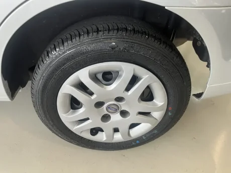 FORD Fiesta Sedan 1.6 4P FLEX, Foto 5