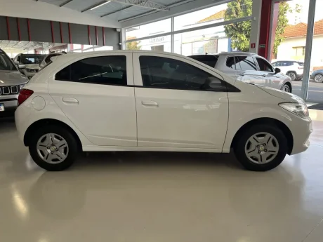CHEVROLET Onix Hatch 1.0 4P FLEX LT, Foto 3