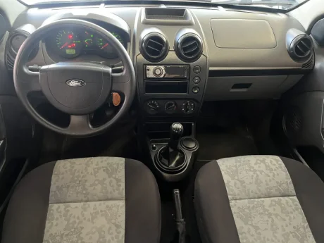 FORD Fiesta Sedan 1.6 4P FLEX, Foto 6