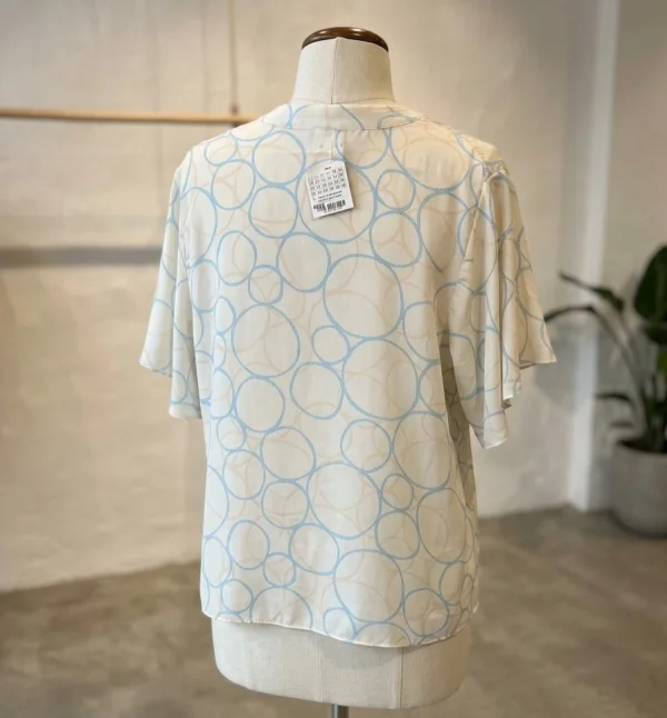 WhatsApp Image 2026-03-25 at 14.16.44.jpeg