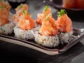 Uramaki de Salmão (10 Un)