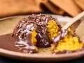 Bolo Mini Vulcão de Cenoura - Com Brigadeiro Belga Bolo Mini Vulcão de Cenoura - Com Brigadeiro Belga