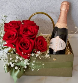 Bag de Rosas e Mini Espumante Chandon