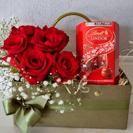 Caixa Rosas e Chocolates Lindt