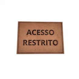 placa sinalizao 1/2 oficio acesso restrito mdf natural