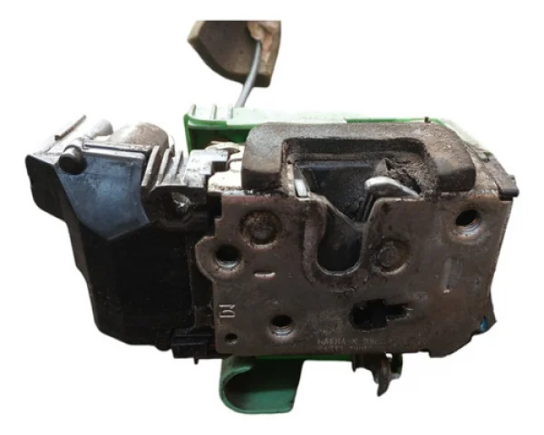 Fechadura Porta Dianteira Direita Fiat Idea 2011 A 2017