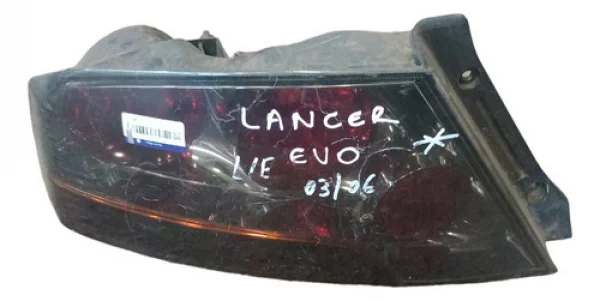 Lanterna Esquerda Mitsubishi Lancer Evolution Fume 03 A 06