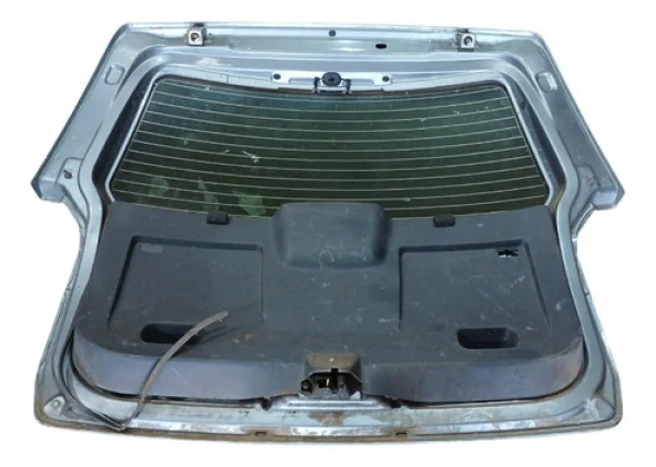 Tampa Traseira Porta Malas Fiat Idea 2004 A 2010 So Lata