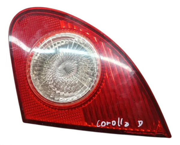 Lanterna Tampa Traseiro Direito Toyota Corolla 2003 A 2008