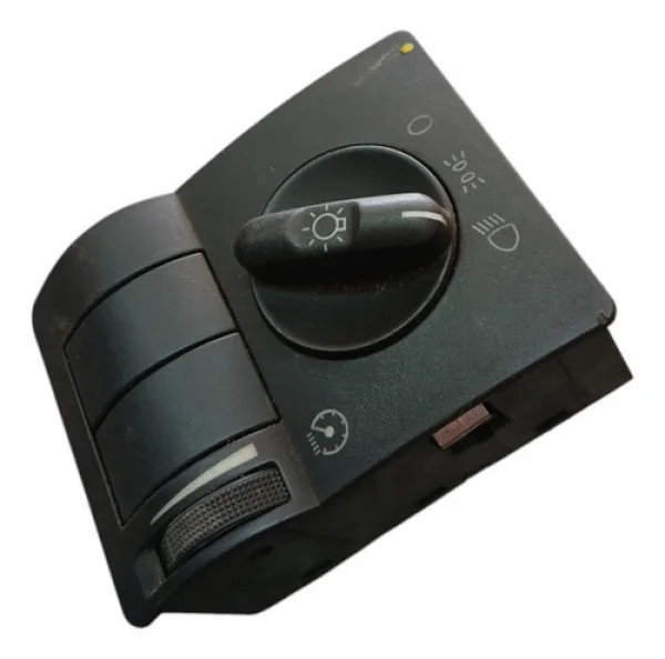Boto Comando Farol De Milha Gm Corsa E Montana 2003 A 2012