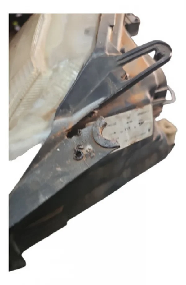 Farol Dianteiro Direito Original Citroen C3 2004 Com Detalhe