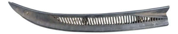 Grade Churrasqueira Direito Vw Logus 1993 A 1997