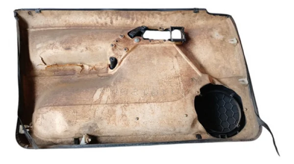 Forro De Porta Dianteiro Direito Original Vw Golf 1996 1999