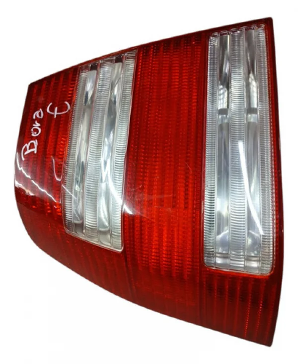 Lanterna Traseira Esquerda Vw Bora 2005 2006 2007