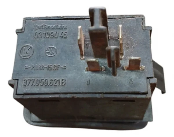 Boto Desembaador Interruptor Traseiro Para Gol 1994 A 1999