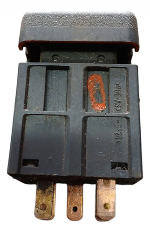 Boto Pisca Alerta Interruptor Gm Zafira 2001 A 2012 