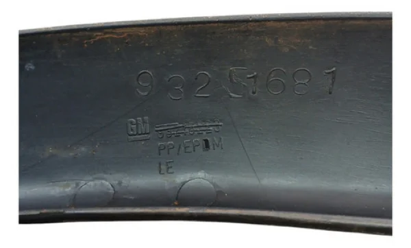 Moldura Paralama Roda Dianteiro Esquerdo Corsa 1994 A 2002