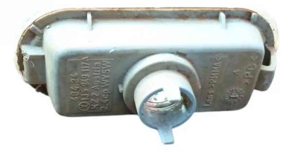 Lanterna Para-lama Direito Vw Polo/ Golf 2006 2007