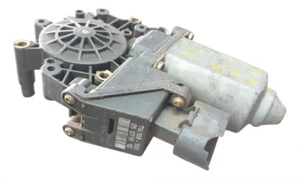 Motor Mquina Vidro Dianteiro Direito Audi A4 1995 A 2000