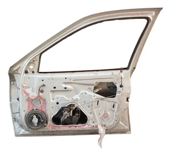 Porta Dianteira Direita Gm Vectra 4 Portas 1997 A 2001 Prata