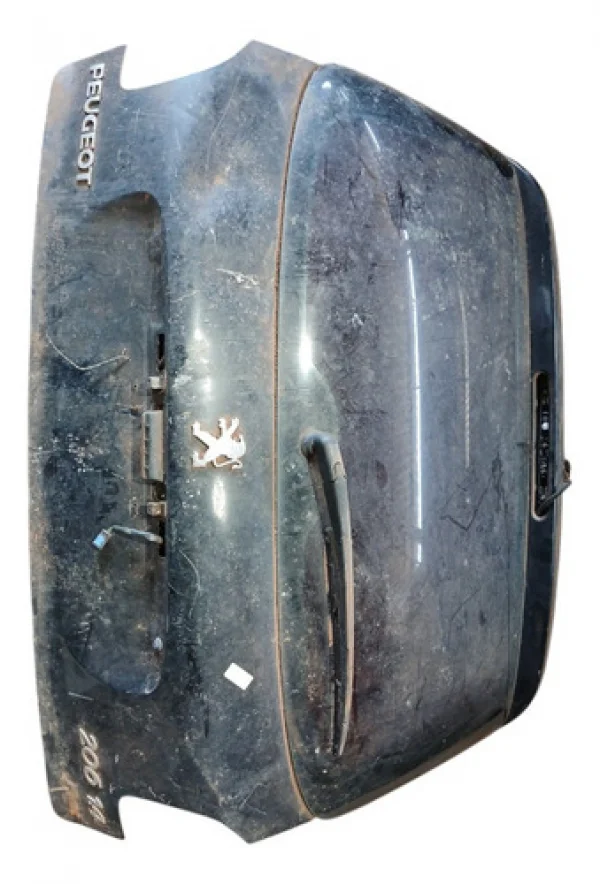 Tampa Traseira Porta Malas Peugeot 206 01 A 09 Com Detalhes