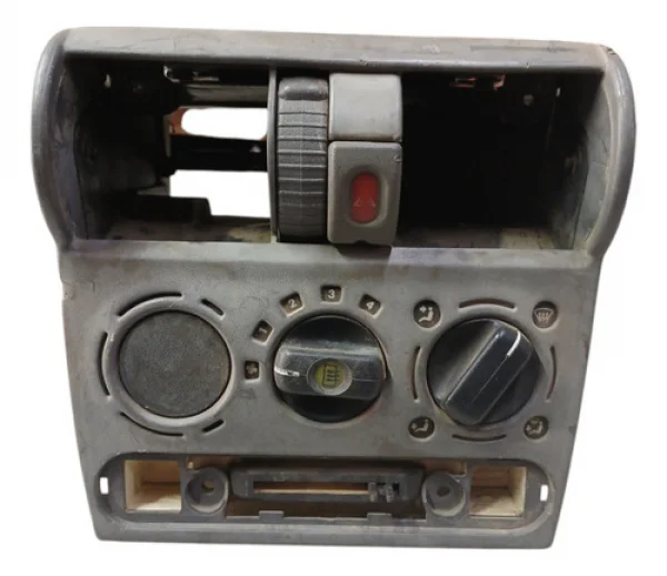 Comando Ar Moldura Central Classic Corsa 1995 2013 Original