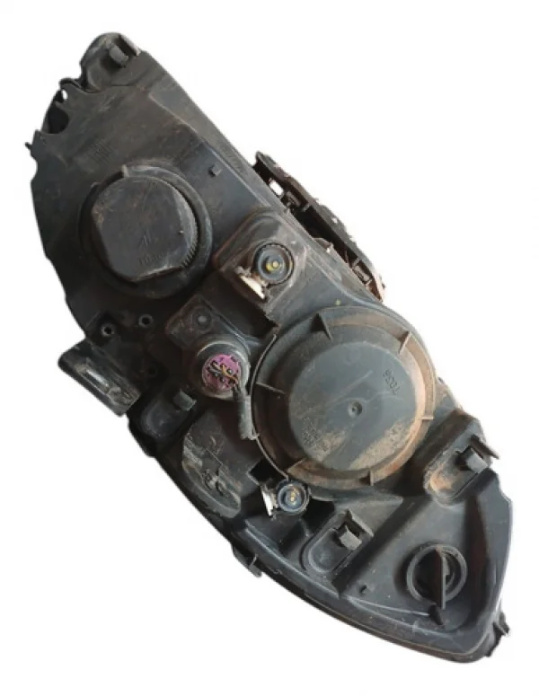 Farol Dianteiro Esquerdo Fiat Linea 2008 A 2014 Com Detalhe