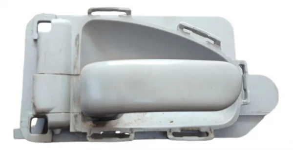 Macaneta Interna Picasso Esquerdo Citroen Xsara 2011 A 2011