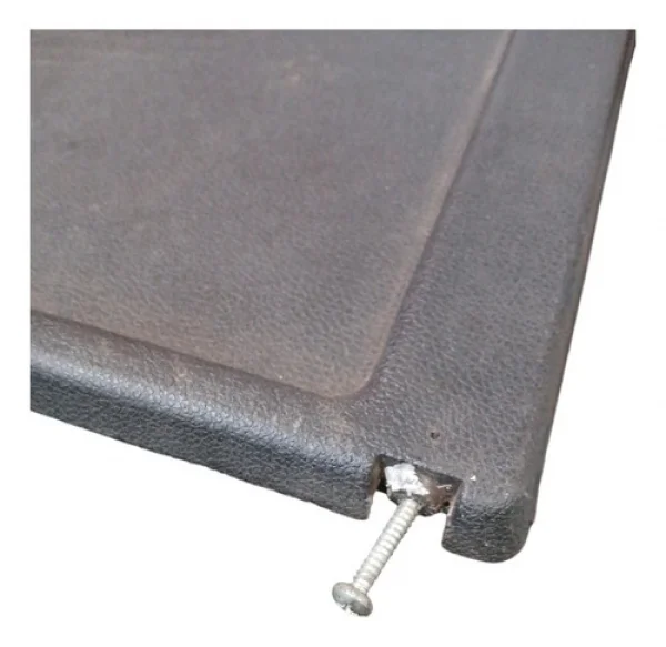 Tampao Porta Malas Fiat Uno 94 2p Com Detalhe