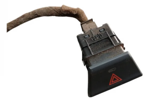 Boto Pisca Alerta Interruptor Gm Onix Prisma 2012 A 2018