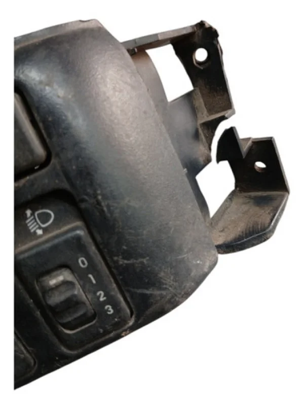 Moldura Boto Farol Luz Chave Gm Vectra 93 A 96 Com Detalhe
