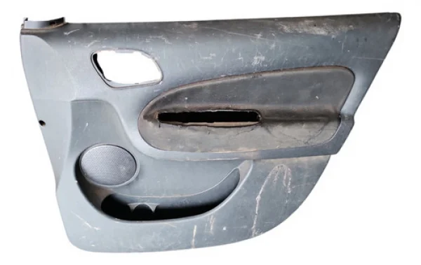 Forro De Porta Dianteiro Direito Citroen C3 Aircross 2012