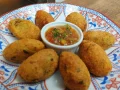 Bolinhos De Bacalhau caseiros - 08 unidades Bolinhos De Bacalhau caseiros - 08 unidades