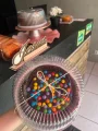 Piscininha massa chocolate com cobertura chocolate e confetes