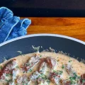 Tiras de Carne com Molho de Quejo - Valor a cada 100g