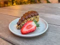 Coxinha de morango amendoim e Nutella Coxinha de morango amendoim e Nutella